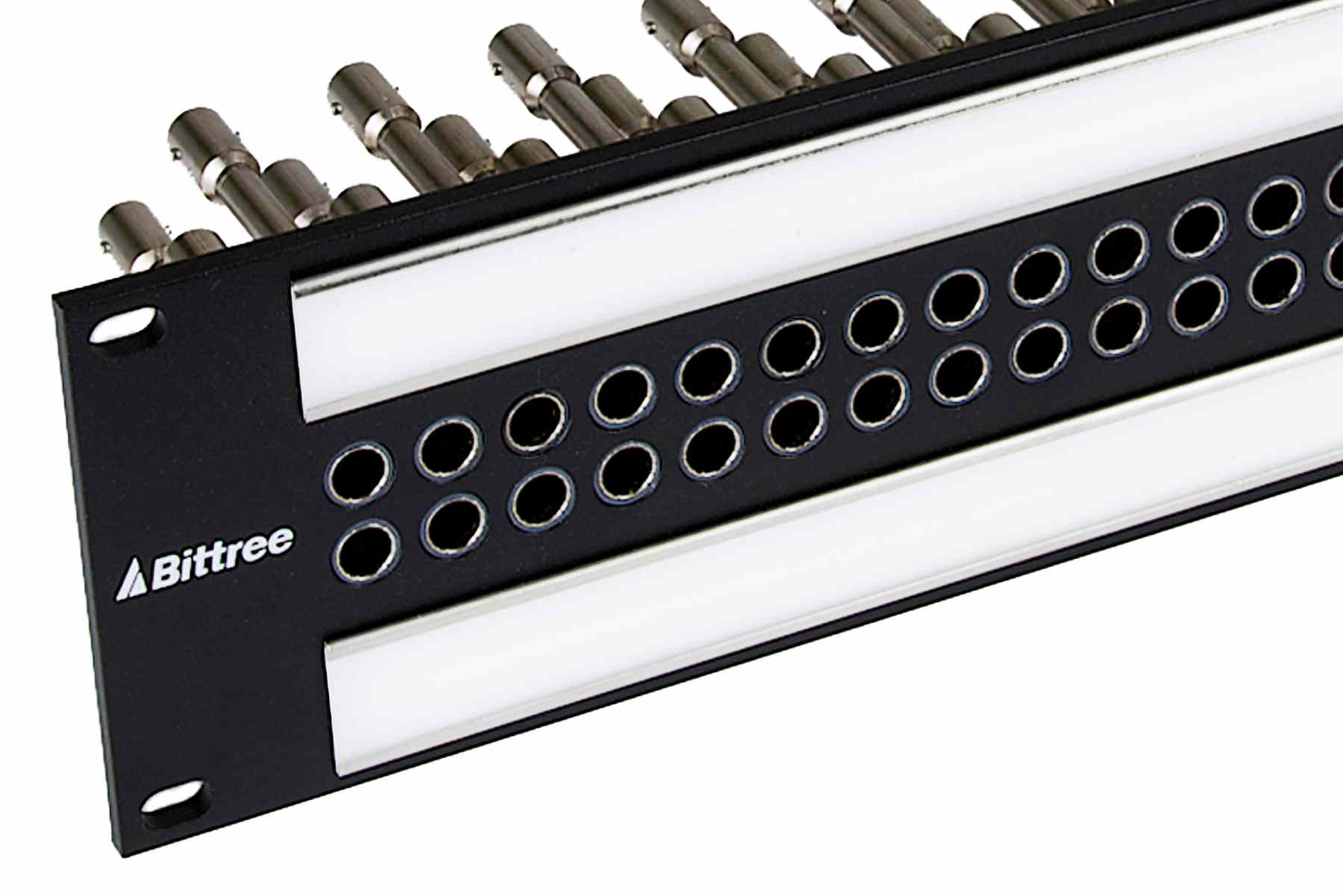  B64T-2MVTHD 2RU 2x32 Medium Density Micro Video Patchbay-04