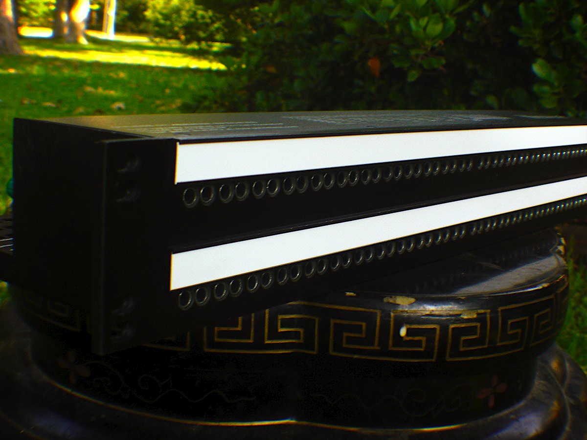 Audio-Accessories-Mini-Shorti-1RU-8.9