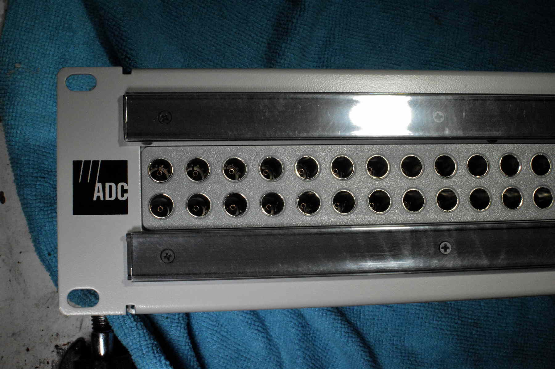 new-adc-ppi2232rs-mvj-patchbay.5.jpg